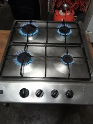 Encimera de gas butano 4 fuegos