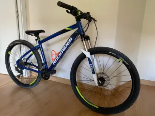 Bicicleta 27,5" Talla M, Rockrider ST 540 NUEVA