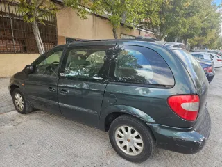 Chrysler Voyager 2001