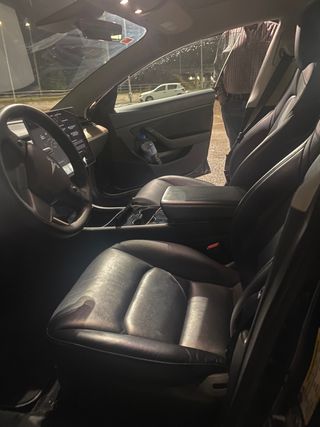 Tesla Model 3 dual motor long range 75kw