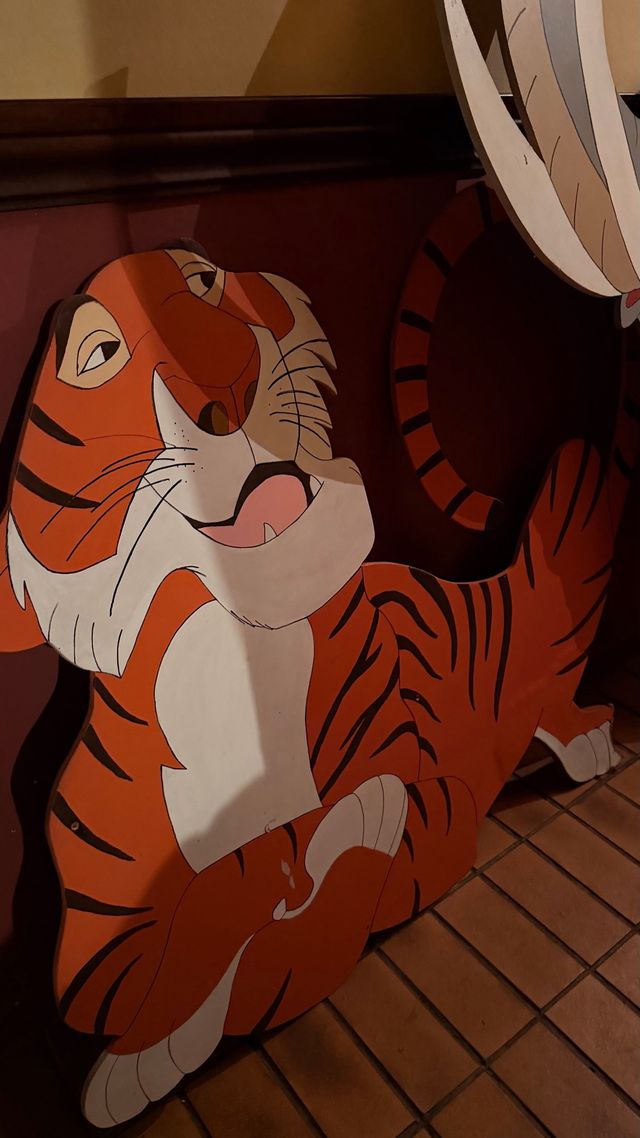 Figura Decorativa Tigre y Elefante