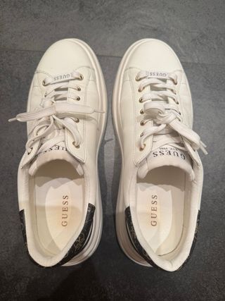 Zapatillas Guess Elba 2024 Blancas