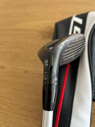 Palo de Golf Titleist Híbrido TSi2 de 24 grados 