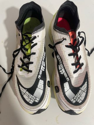 Zapatillas Nike ZoomX Verdes y Blancas