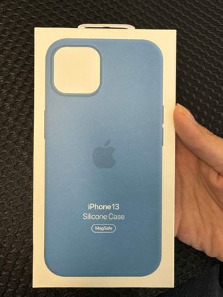 Custodia in silicone MagSafe blu per iPhone 13