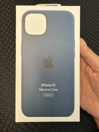 Custodia in silicone MagSafe blu per iPhone 13