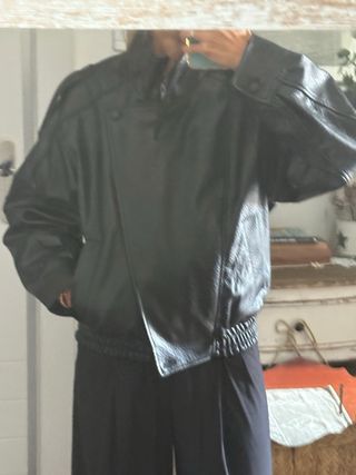Cazadora Zara Negra YSL Viral