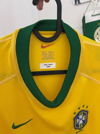 Camiseta Nike Vintage Brasil 2000/2002
