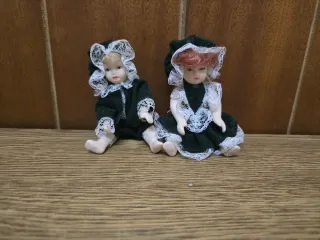 Miniaturas de porcelana, set de 2