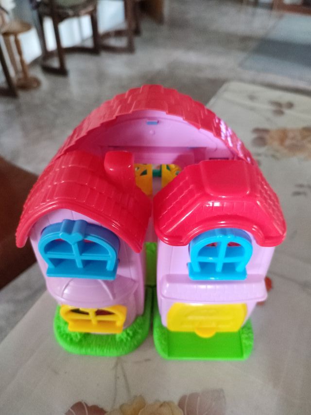 Lotto 8 pezzi giocattoli