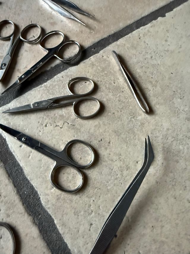 Set forbicine pinzette tagliaunghie tronchesino
