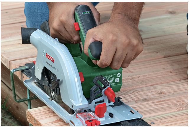 Sierra Circular Bosch Universal Circ18V-53 nueva