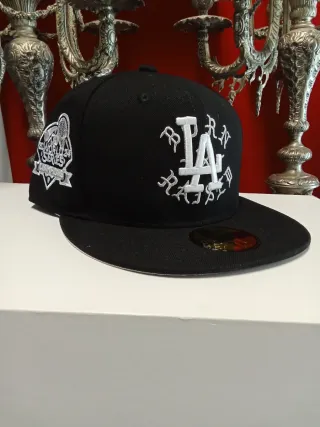Gorra New Era 59Fifty Negra
Talla 7.1/4