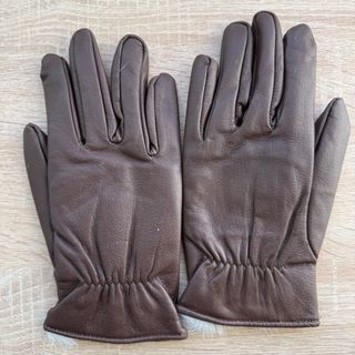 Guantes de piel marrones invierno
