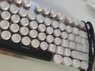 Teclado Mecánico Retro Personalizado