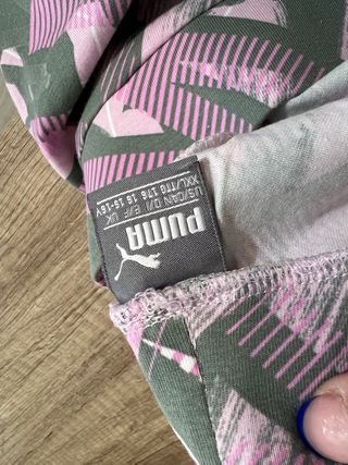 Mallas estampadas verde y rosa