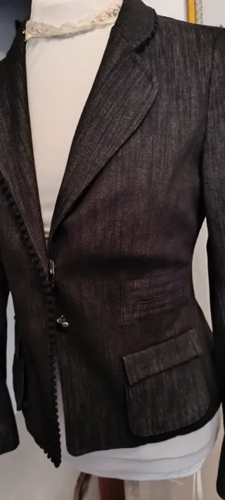 Americana sport negra y gris