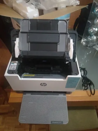 Fotocopiadora HP Láser Blanco y Gris