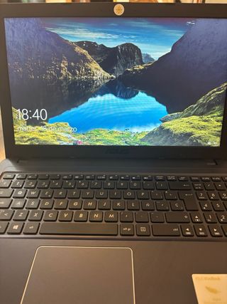 Portátil ASUS Negro