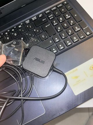 Portátil ASUS Negro