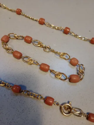 Conjunto Oro 18k Collar y Pulsera Coral