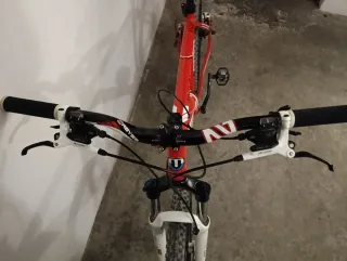 Bicicleta Montaña Mondraker Ventura Sport Roja