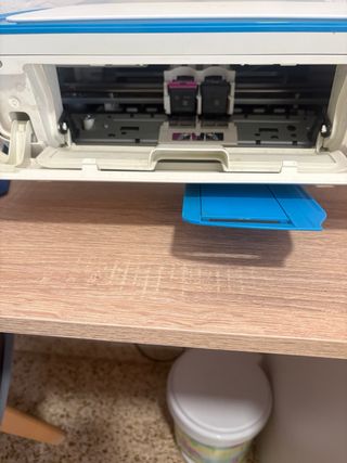 Impresora HP Azul y Blanca