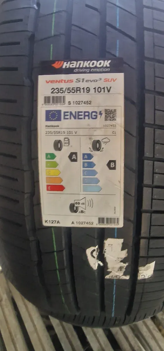 Neumático Hankook 235/55R19 101V