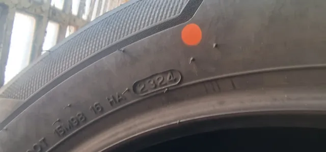 Neumático Hankook 235/55R19 101V