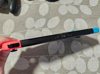 Nintendo Switch OLED.