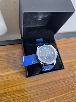 Reloj SKYLINE Azul y Plateado