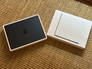 MacBook Air M2 (2022) - 8 Gb / 256 Gb - Midnight