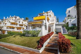 Piso en venta en Nueva Andalucía centro en Marbella
