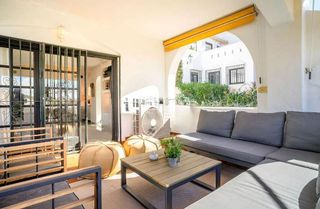 Piso en venta en Nueva Andalucía centro en Marbella
