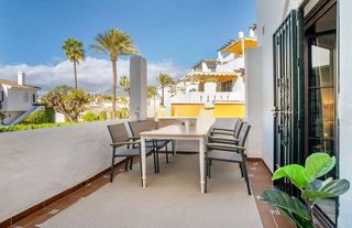 Piso en venta en Nueva Andalucía centro en Marbella