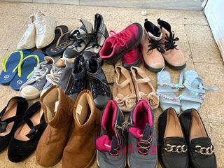 Lote de Zapatos Variados tallas 30:32