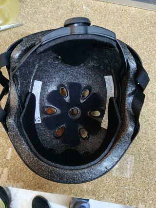 Casco con Juego de Rodilleras