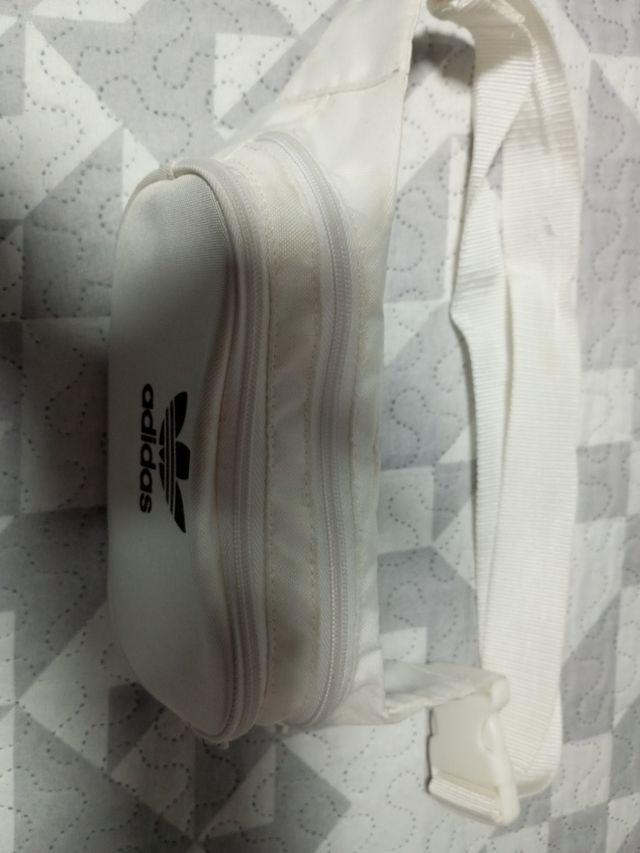 Riñonera Adidas Blanca