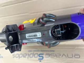 Cuerpo Aspiradora Dyson V10 sin batería
