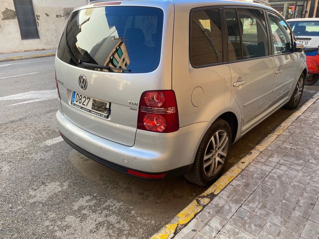 Volkswagen Touran 2009