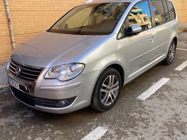 Volkswagen Touran 2009