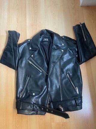 Chaqueta Biker Zara Negra (oversize)