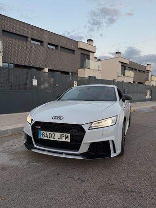Audi TT 2016