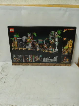 Lego Indiana Jones Temple of the Golden Idol 77015