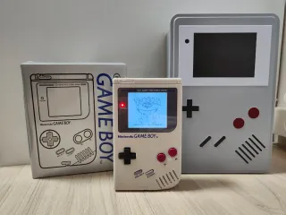 GameBoy DMG-01 con Pantalla IPS. Mirar descripción