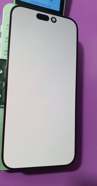Schermo originale per iPhone 15 pro