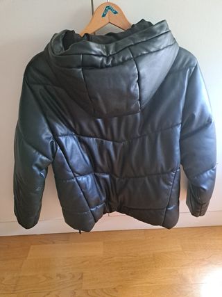 Abrigo acolchado negro mujer