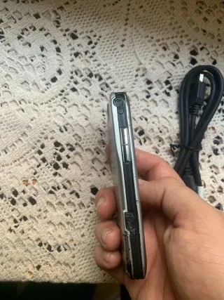Telefono Motorola + Cavo USB
