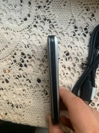 Telefono Motorola + Cavo USB