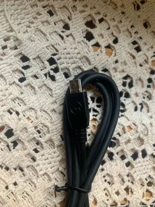Telefono Motorola + Cavo USB